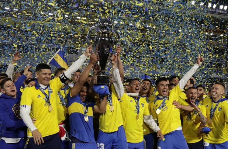 Boca Juniors se coronÃ³ campeÃ³n en la Liga Profesional con Luis AdvÃ­ncula y Carlos Zambrano