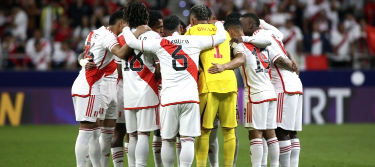 Juan Reynoso presentó lista de convocados para los amistosos de LABICOLOR ante Corea de Sur y Japón