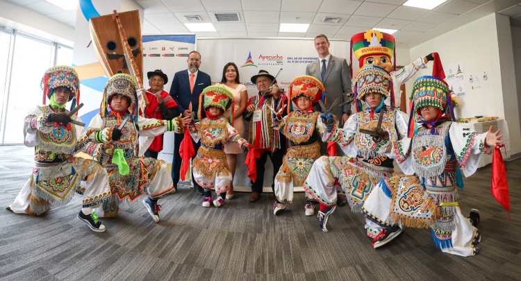 Violinista Andrés 'Chimango' Lares recibe reconocimiento como Embajador de los Juegos Bolivarianos del Bicentenario Ayacucho 2024