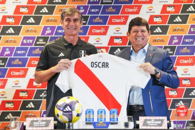 FPF PRESENTÓ AL NUEVO COMANDO TÉCNICO DE LA BICOLOR AL MANDO DE OSCAR IBÁÑEZ