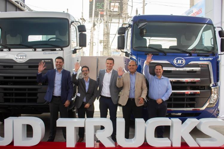 La marca japonesa UdTtrucks presenta sus nuevos modelos Quester Cwe 350 y Gwe 460 para el mercado peruano, mayor eficiencia y potencia para la construcción, logística y transporte pesado